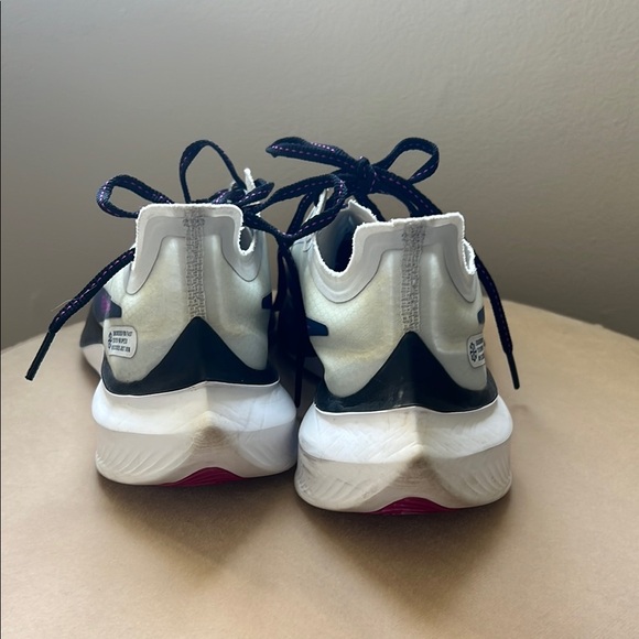 Nike White and Navy Zoom Gravity Athletic Sneakers - Picture 6 of 8